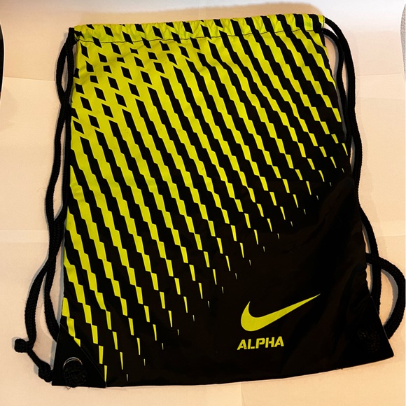 Nike Alpha Drawstring Bag - Picture 1 of 1